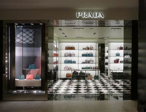 prada stuttgart breuninger|breuninger fashion store stuttgart.